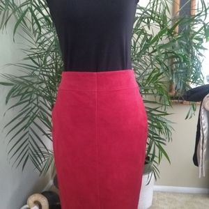 Red suede skirt. Size 3/4